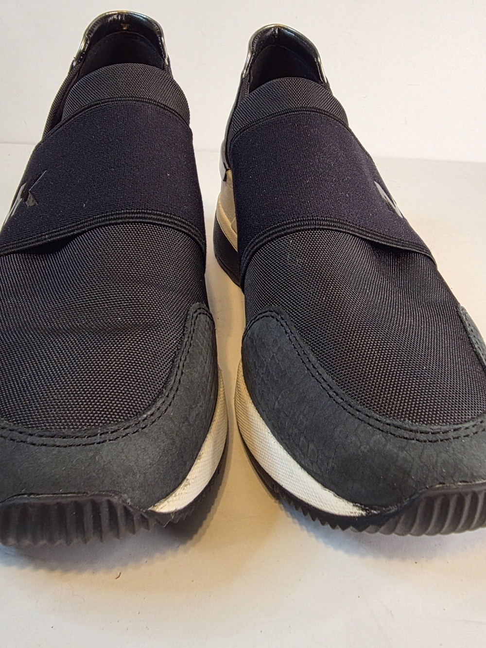 Michael Kors Felux Womens Trainers  Black Neoprene Upper Metallic Detail 8.5